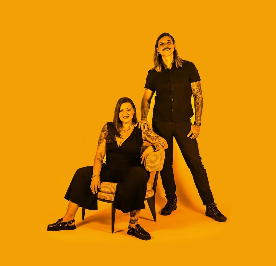 Deborah e Juliano, fundadores da Queen B Studio