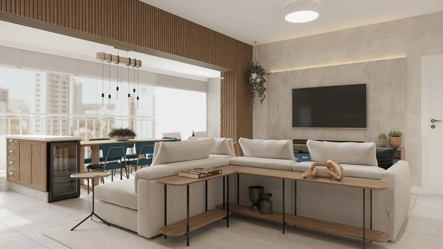 Render do living integrado: sofá de canto cinza, forro ripado de madeira, TV em painel de microcimento e varanda com jantar de cadeiras azuis
